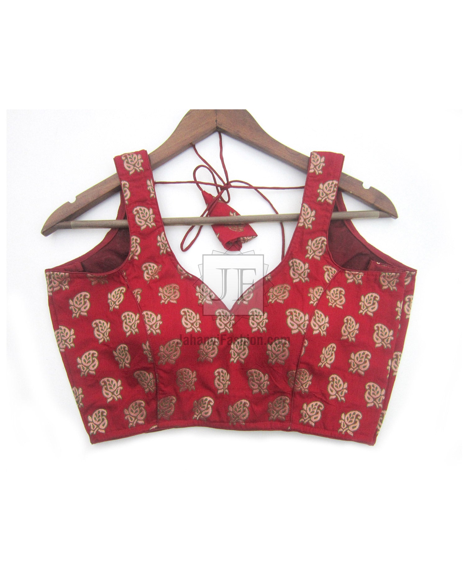 Sleeveless boat neck brocade blouse, red with gold motif print; front V-neck opening