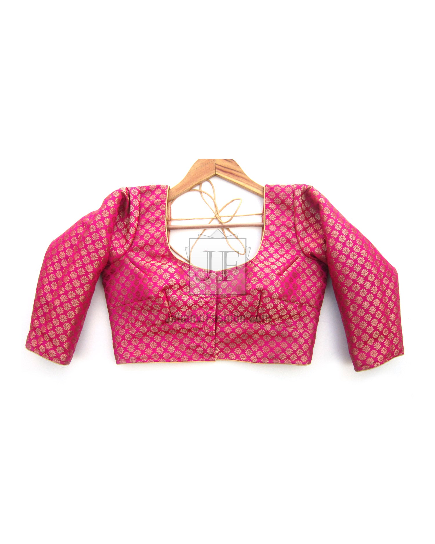 Magenta patterned saree blouse with hook-front closure and long sleeves