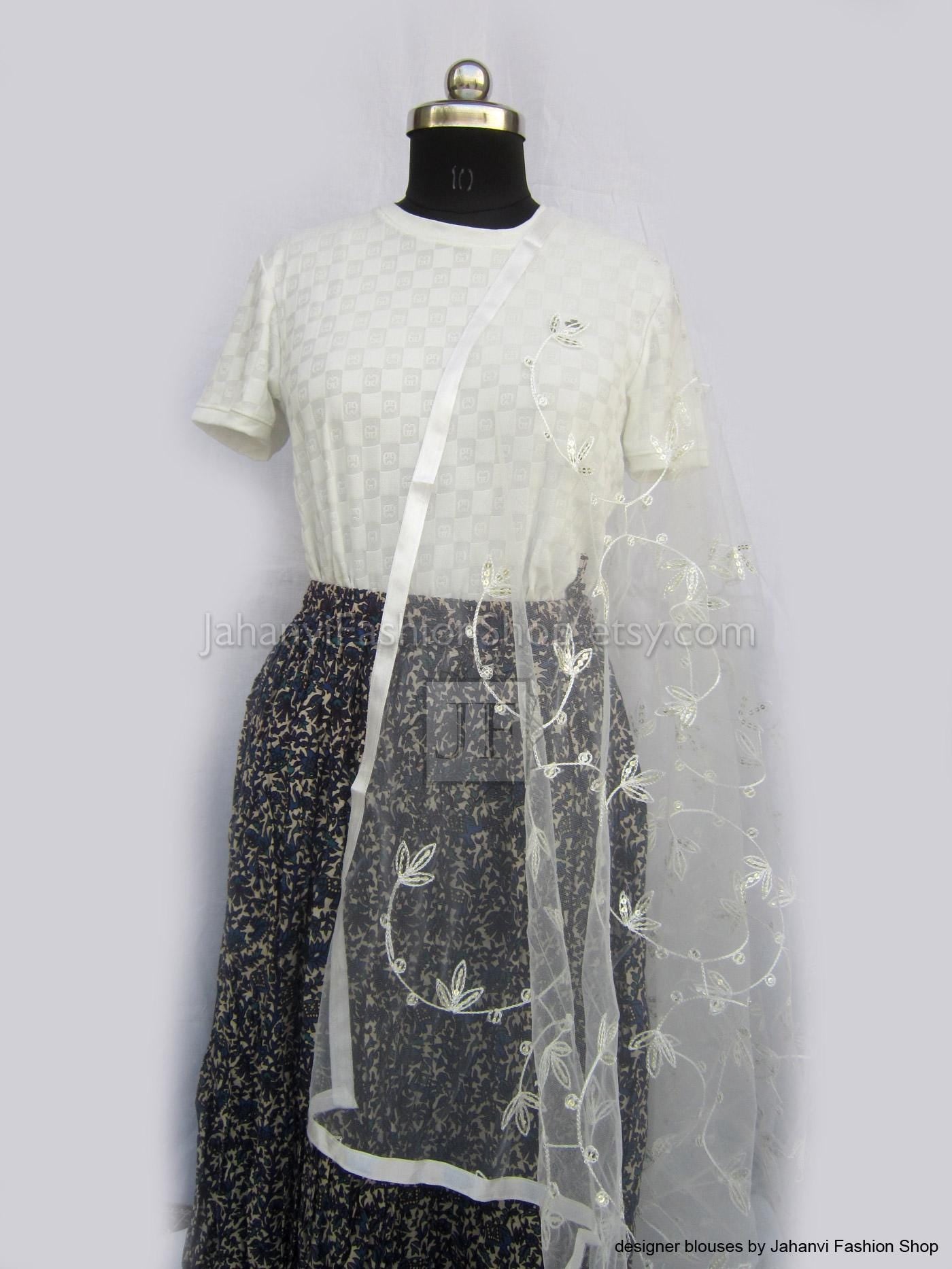 Women’s sheer embroidered dupatta scarf, white with scalloped floral border