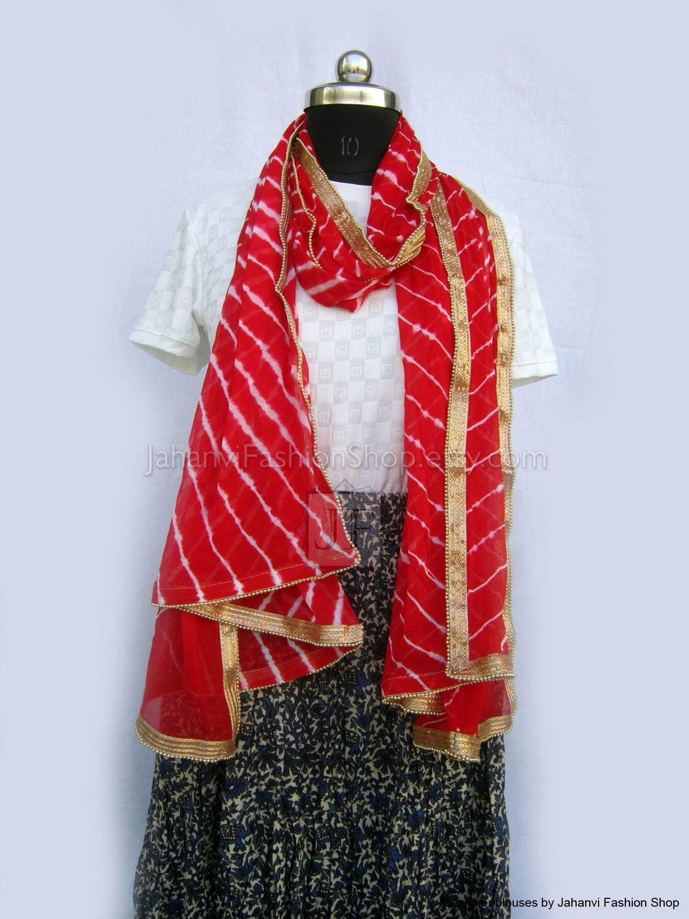 Traditional Indian Dupatta: Striped Leheriya Scarf for Wedding Lehanga