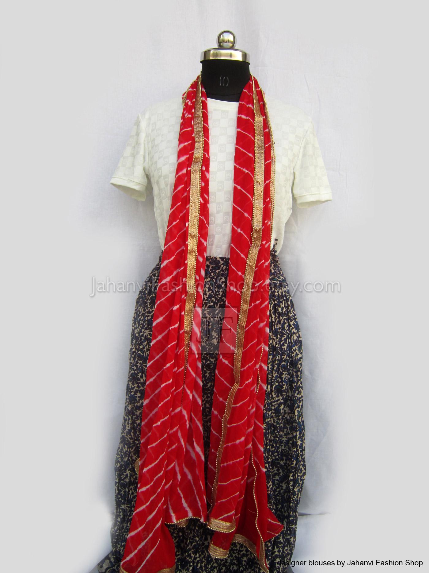 Traditional Indian Dupatta: Striped Leheriya Scarf for Wedding Lehanga